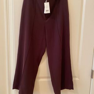 Vince pants,straight legs,slightly short, wear  with boots.Tag attached